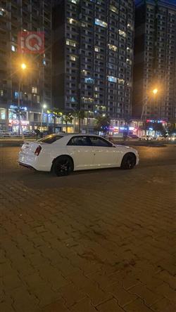 کرایسلەر 300